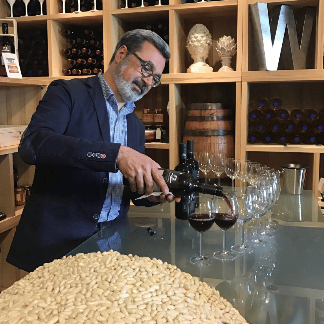 Arezzo: Boutique Winery Visit &amp; Wine Tasting