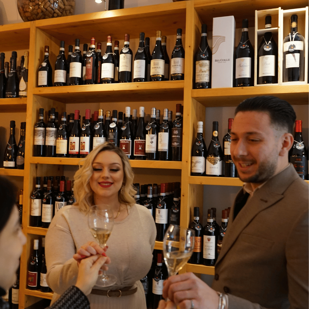 Easy Wine Tasting in Turin City Center