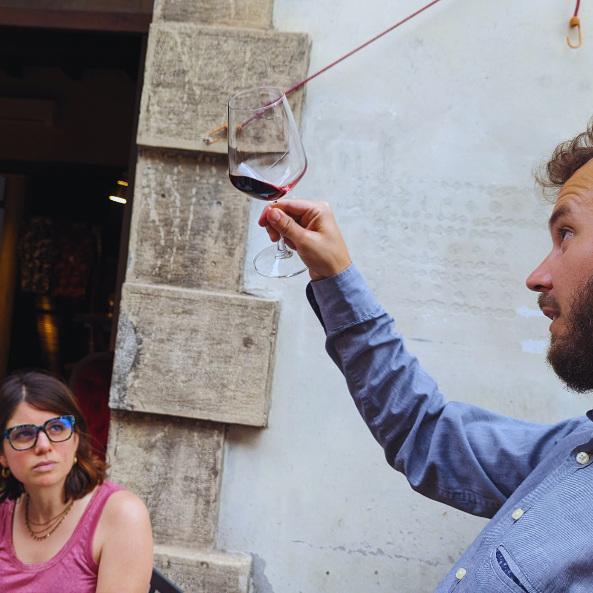 Easy Wine Tasting in Verona City Center