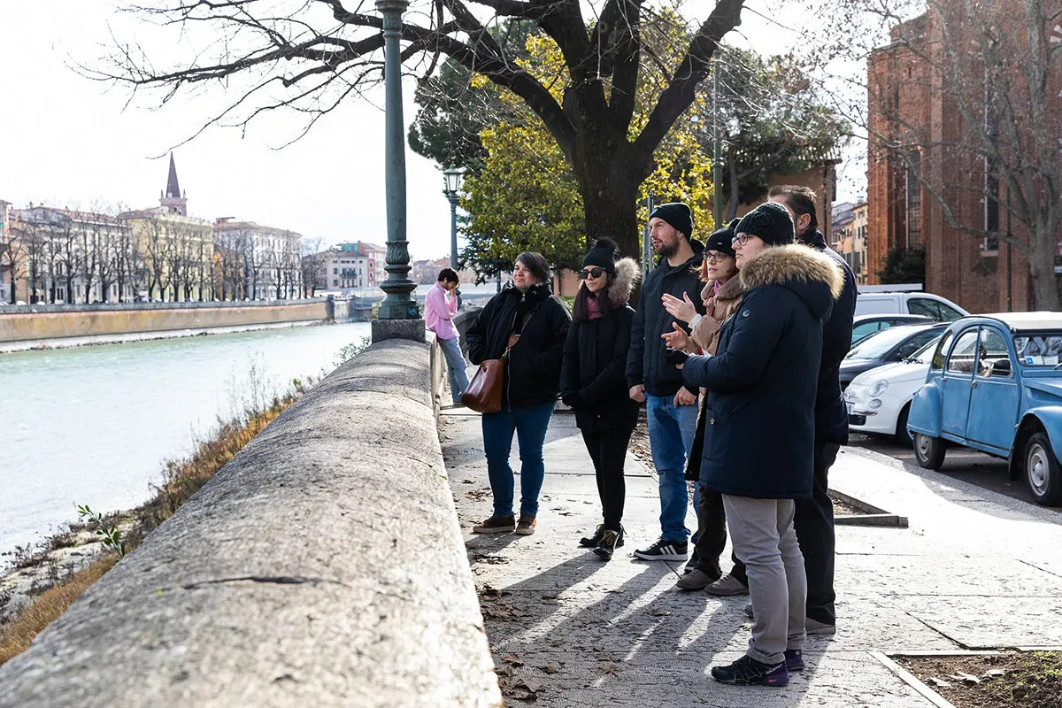 Street Food Walking Tour in Verona