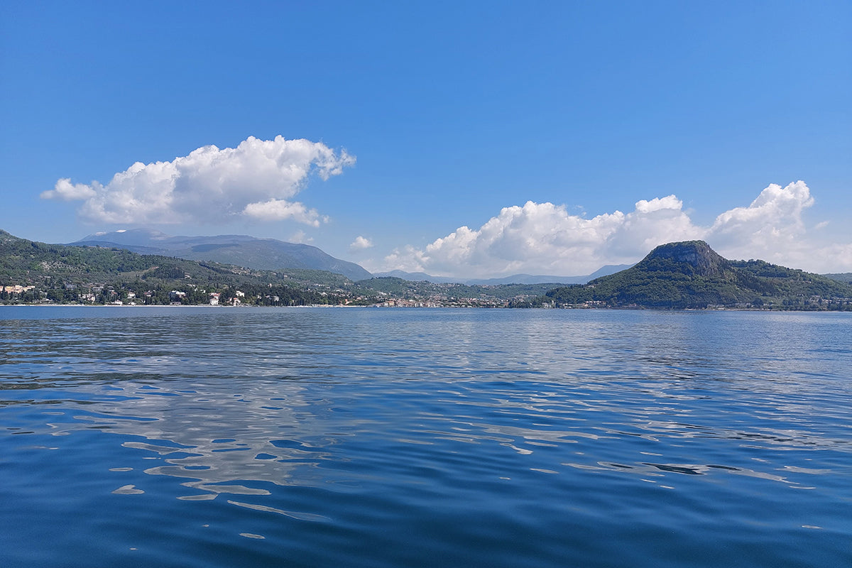 Sunset Cruise with wine aperitif from Lazise