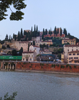 Walking Tour in Verona: 9+ Landmarks with Live Guide