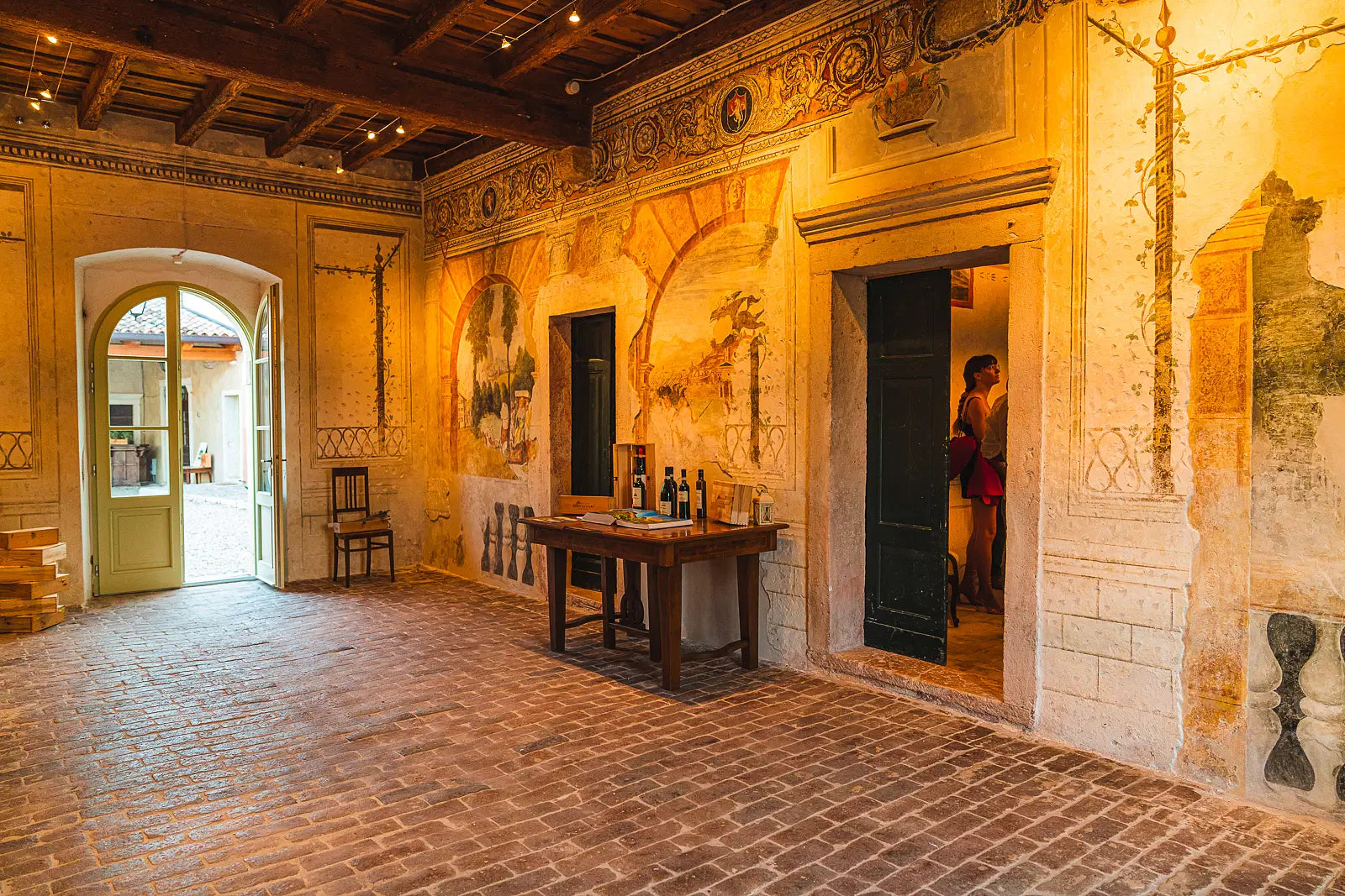 Guided Tour in a Venetian Villa with Valpolicella Wine Tasting